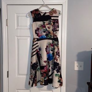 Beautiful floral A-line dress!